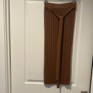 NWT Chic Bronze sparkly threaded knit  Ribbed Pleated Midi  Skirt